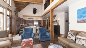 Unclassified image, 5 of 67, button - 5 Claim Jumper | Ski-in/Out Chalet, Hot Tub (Big Sky)