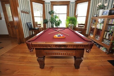 Tritsch House B&B Bellamente restaurada Queen Anne Alma WI - Aire central