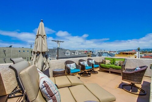 Exclusive View Deck + ❤ de MB + Steps to Ocean