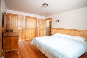 Bügeleisen/Bügelbrett, WLAN, Bettwäsche