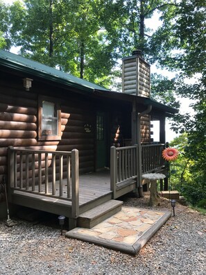 Exterior - Last-minute discounts! Honey Lodge, Beautiful Mtn View, Master Main Town 1 Mile (Hiawassee)