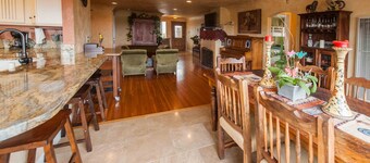 Family Fun!  Mission Bay view! 4bed/3 bath home