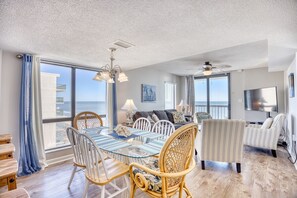 TV - 10%-off Summer Weeks Oceanfront 4-Bedroom 3-Bath Sleep-10-Pools-Hot Tub-Balcony (North Myrtle Beach)