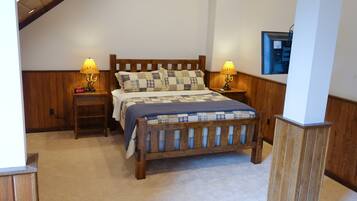8 chambres, fer et planche Ă repasser, Wi-Fi gratuit, draps fournis