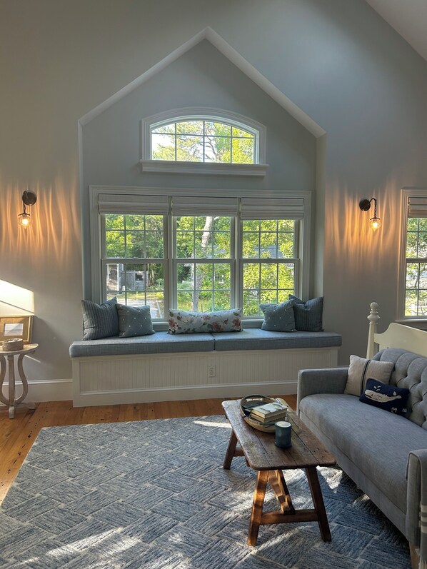 TV, fireplace, ping pong, stereo