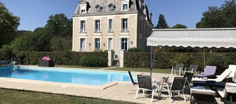 Luxurious Chateau with Private Pool, Tennis and Par 3 Golf