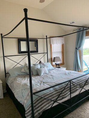 6 Schlafzimmer, Reisekinderbett, kostenloses WLAN