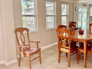 Dining - PRIVATE HOME AND HEATED SALT WATER POOL; BEACH AND BAY ACCESS! (Englewood)