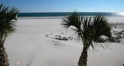 Luxurius Beachfront Home!-Granite, ruostumaton, Italian laatta, Et