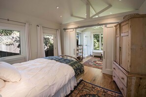 4 Schlafzimmer, Bügeleisen/Bügelbrett, WLAN, Bettwäsche