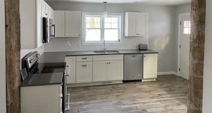 Hermosa casa recientemente renovada de 5 habitaciones