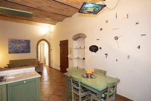 Dining - Casa Siena apartment (Siena)