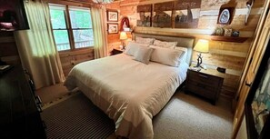 3 slaapkamers, een strijkplank/strijkijzer, internet, beddengoed