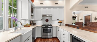 Cypress Cottage Home located in East Beach near everything Kiawah has to offer!
