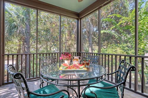 Cypress Cottage Home located in East Beach near everything Kiawah has to offer!