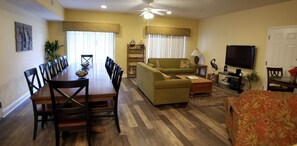 Televisión y futbolito 