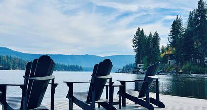 Family-friendly Lakefront Home w/Kayaks, Paddleboards & More-Close to Silverwood