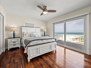 3 bedrooms, travel crib, WiFi, bed sheets