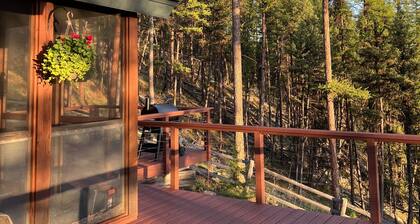 Spectacular Views of Swan Mountain Range~Spacious Home~Perfect for Entertaining