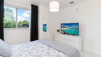 1 chambre, coffres-forts dans les chambres, bureau