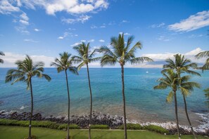 On the beach, sun-loungers, beach towels - Stunning! Fully Air-Conditioned Penthouse Level Ocean Front 1 Bedroom - #609 (Kihei)