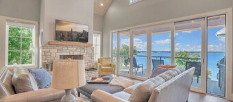 Luxury Lakehouse,Dock,Firepit,Waterfall, Pontoon