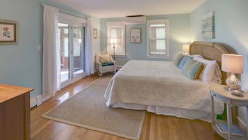 6 camere, una scrivania, ferro/asse da stiro, Wi-Fi gratuito