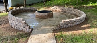 5 BR 4.5 BA with a Stunning Lake View and Boat Slip