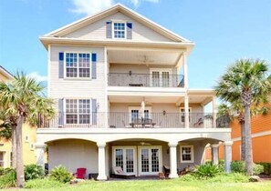 Exterior - 5 Bedroom Luxury Gated Ocean View Home with Amenities (Palm Coast)