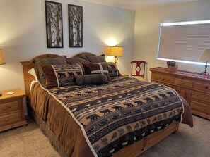 2 عدّة غرف نوم وخزنة داخل الغرفة ومكواة/لوح كي وواي فاي مجانًا