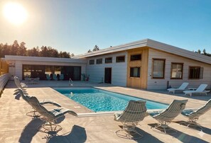 Piscine extérieure, piscine chauffée