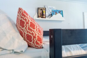 3 chambres, fer et planche à repasser, Wi-Fi, literie fournie