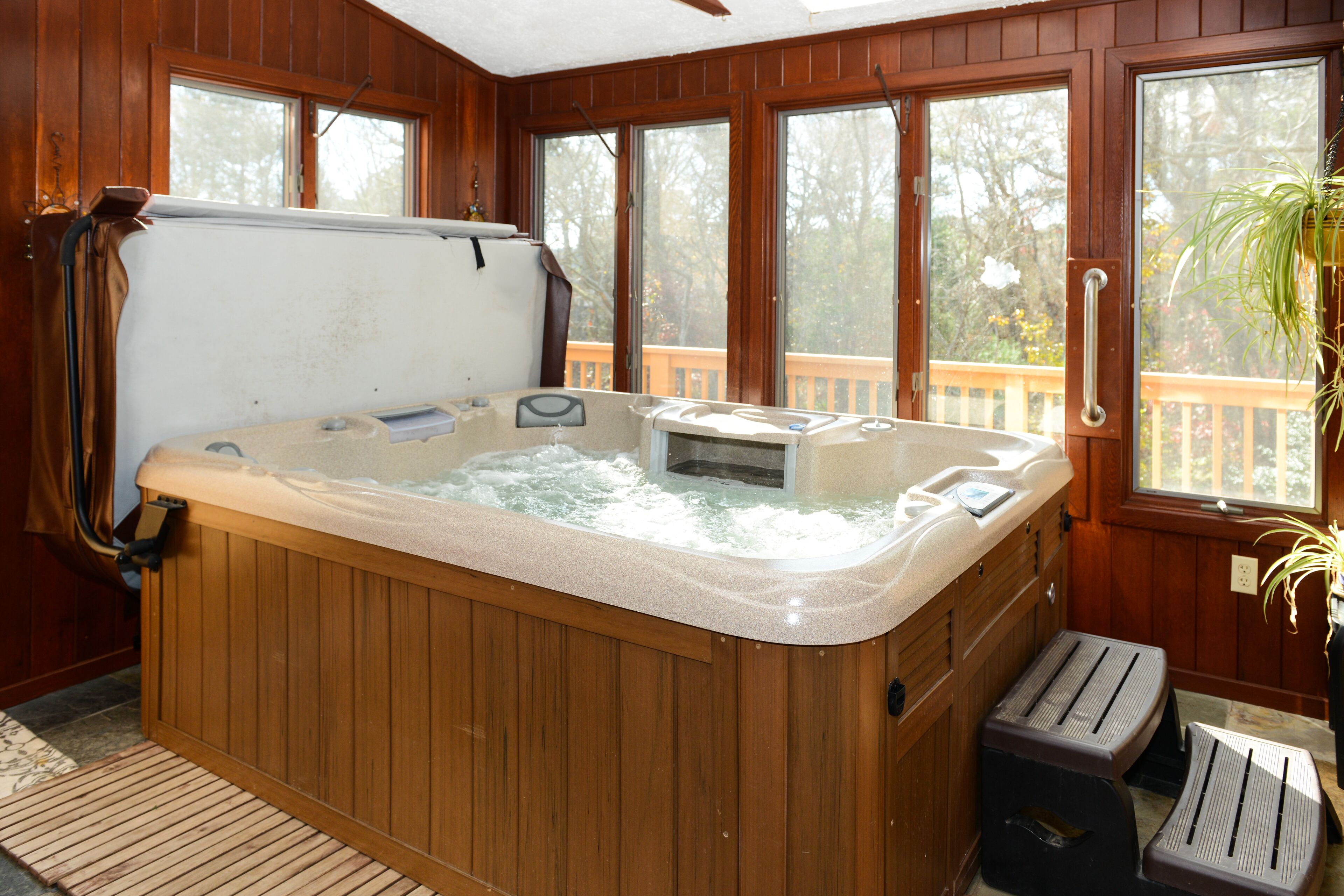 12 Best PetFriendly Vrbo Vacation Rentals In Cape Cod, Massachusetts