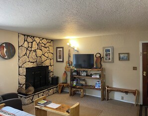 Interior - Vacation Ski/Mountain Bike getaway ***LABOR DAY SPECIAL*** from $130 to $110 (Angel Fire)