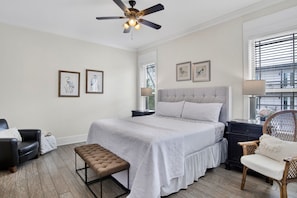 2 habitaciones, tabla de planchar con plancha, wifi y ropa de cama 