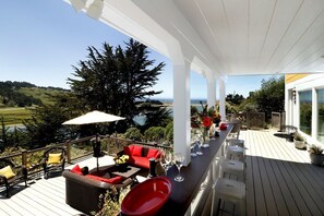 Terrace/patio - Casa Panama 2 to 3 Bedroom Options by the Sea (Jenner)