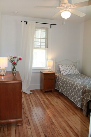 8 bedrooms, WiFi