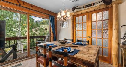 Condominio de esquí de primera clase- $ 100- $ 175 noche (2-4 noches min)