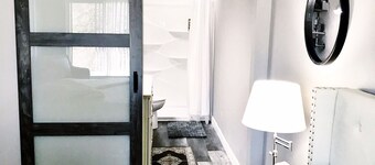 Lake Front unit ready 4 you!  - sleeps 12 in beds, w/king bed, WiFi, pets