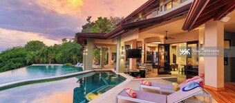 Spectacular Ocean Views! 3 Pools, Swim Up Bar, Luxury Living in The Tropics