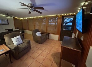 Smart TV, books, video library