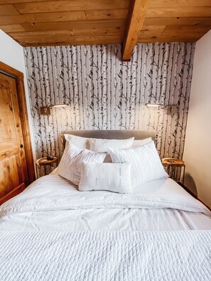 1 habitación, escritorio, tabla de planchar con plancha y wifi 