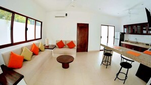Apartamento Duplex Luz de Luna 1er piso  | Living area - Casa Luz de Luna (Zihuatanejo)
