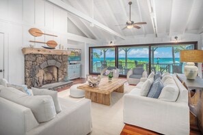 TV, DVD player - Luxury Beachfront Home in Haena AC, Pool TVNC5141 (Hanalei)