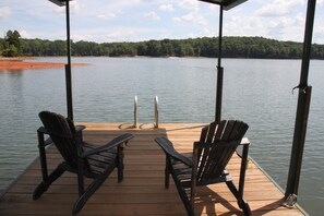 Terrace/patio - Lake Hartwell Lakefront Cabin w/ Private Dock | 4BR/4BA Family Getaway (Fair Play)