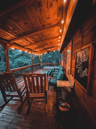 ¡Gran escapada de otoño! 4 Habitaciones 4 Baños!