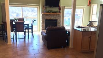 Älytelevisio, takka