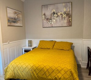 Wifi gratis y ropa de cama