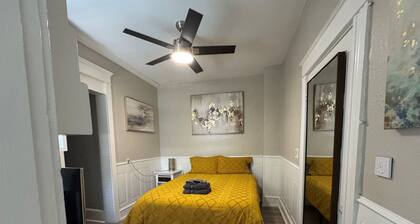 Renovated Downtown Private Efficiency Lake Eola