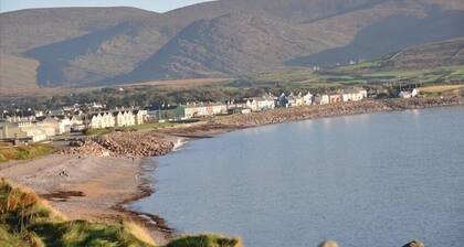 Seaside Irish Home Next to World Class Golf, Fishing & Hiking